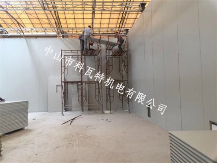 東鵬陶瓷高溫高濕養(yǎng)護間正在緊張施工中